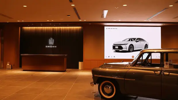 THE CROWN 東京虎ノ門店 | Toyota Image Creator導入（機材/設置サポート）